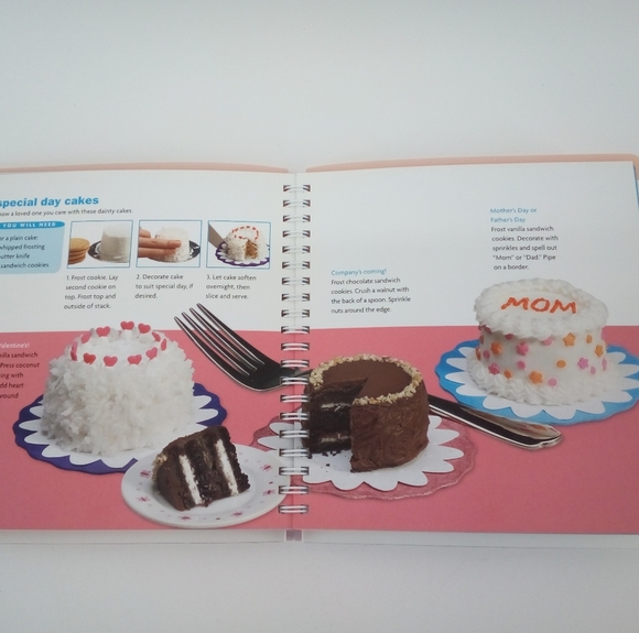 AG Book Bundle Vintage & Retro American Girl Tiny Treats Meet Addy Games & Giggl - Picture 6 of 16